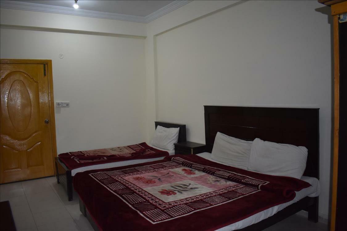 Mehran Hotel Rawalpindi Exterior foto